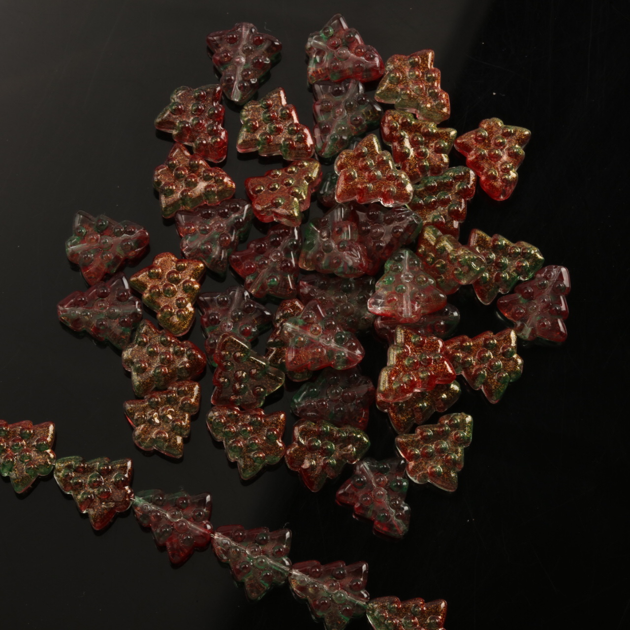 1 #   Red and green