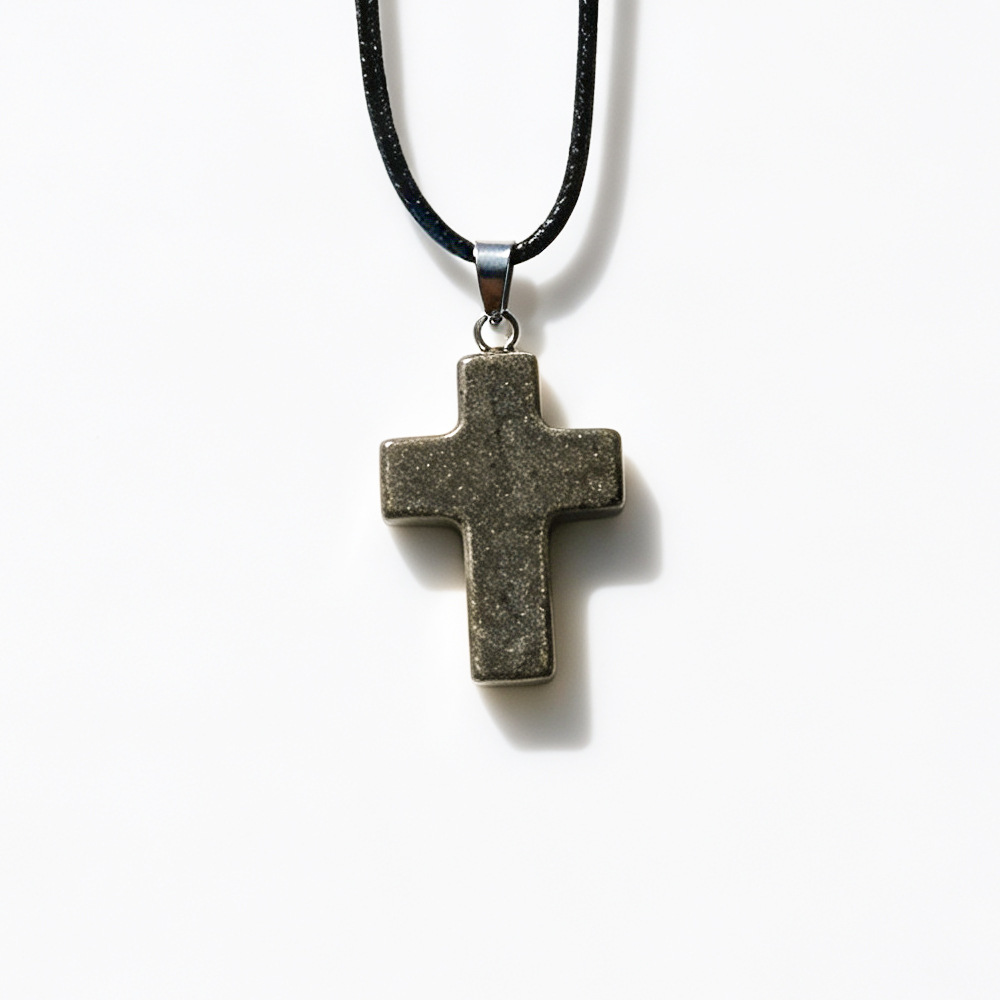 15*25mm cross (with a lanyard included)