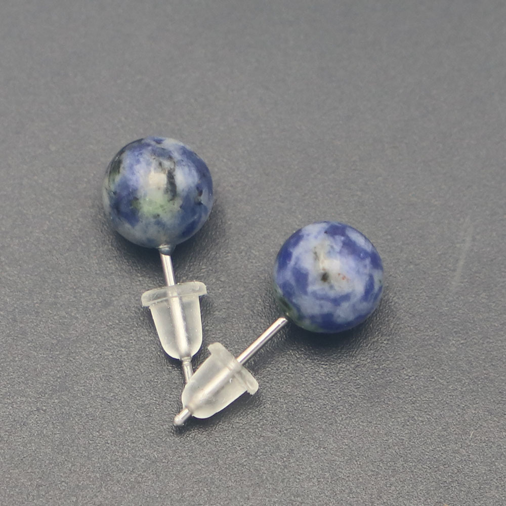 White spot blue sodalite