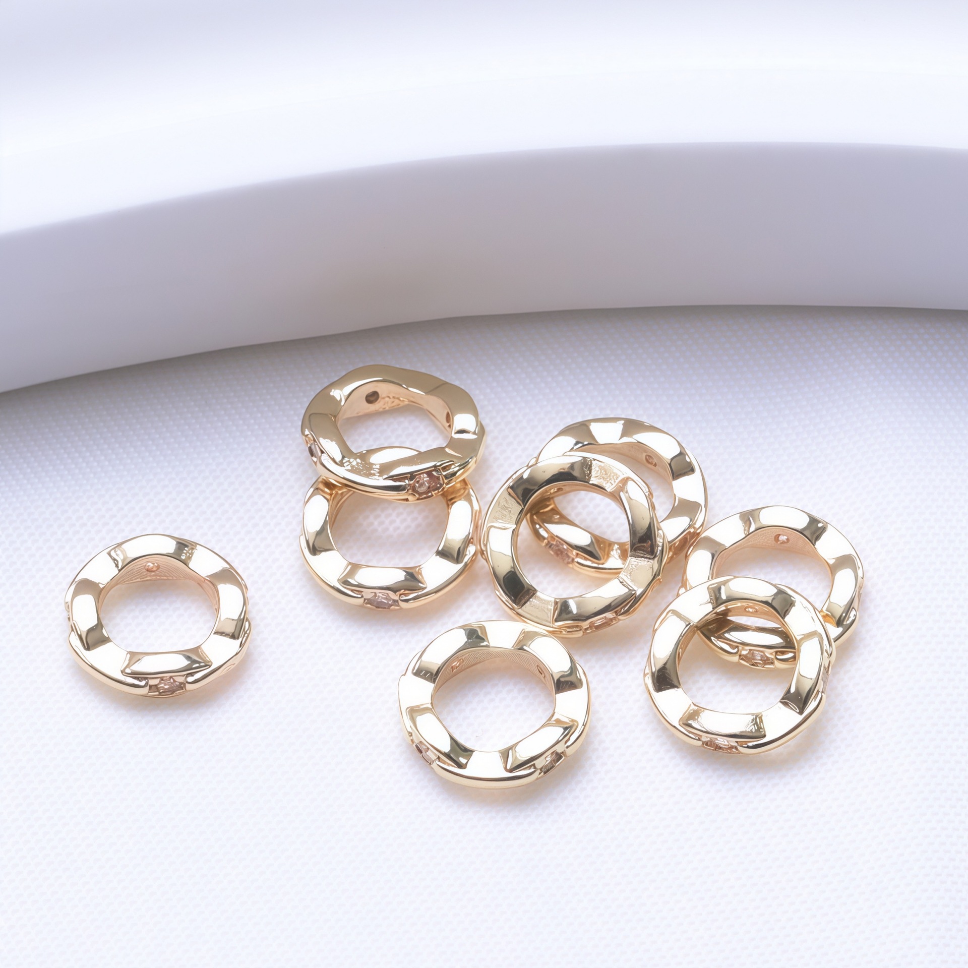 18k gold-filled