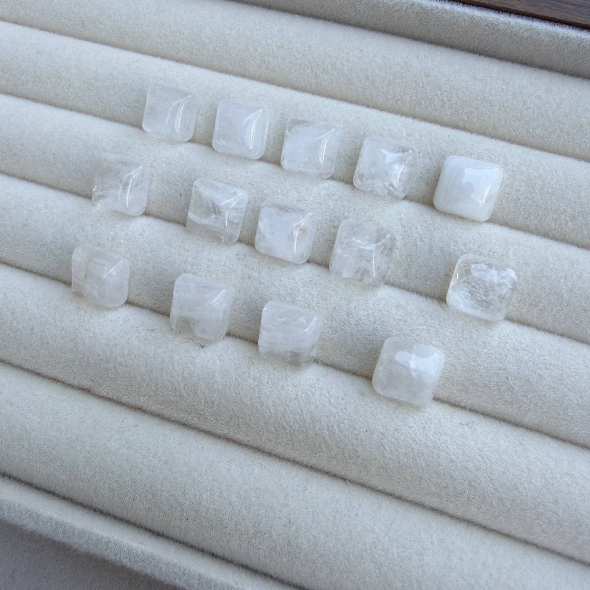 White crystal