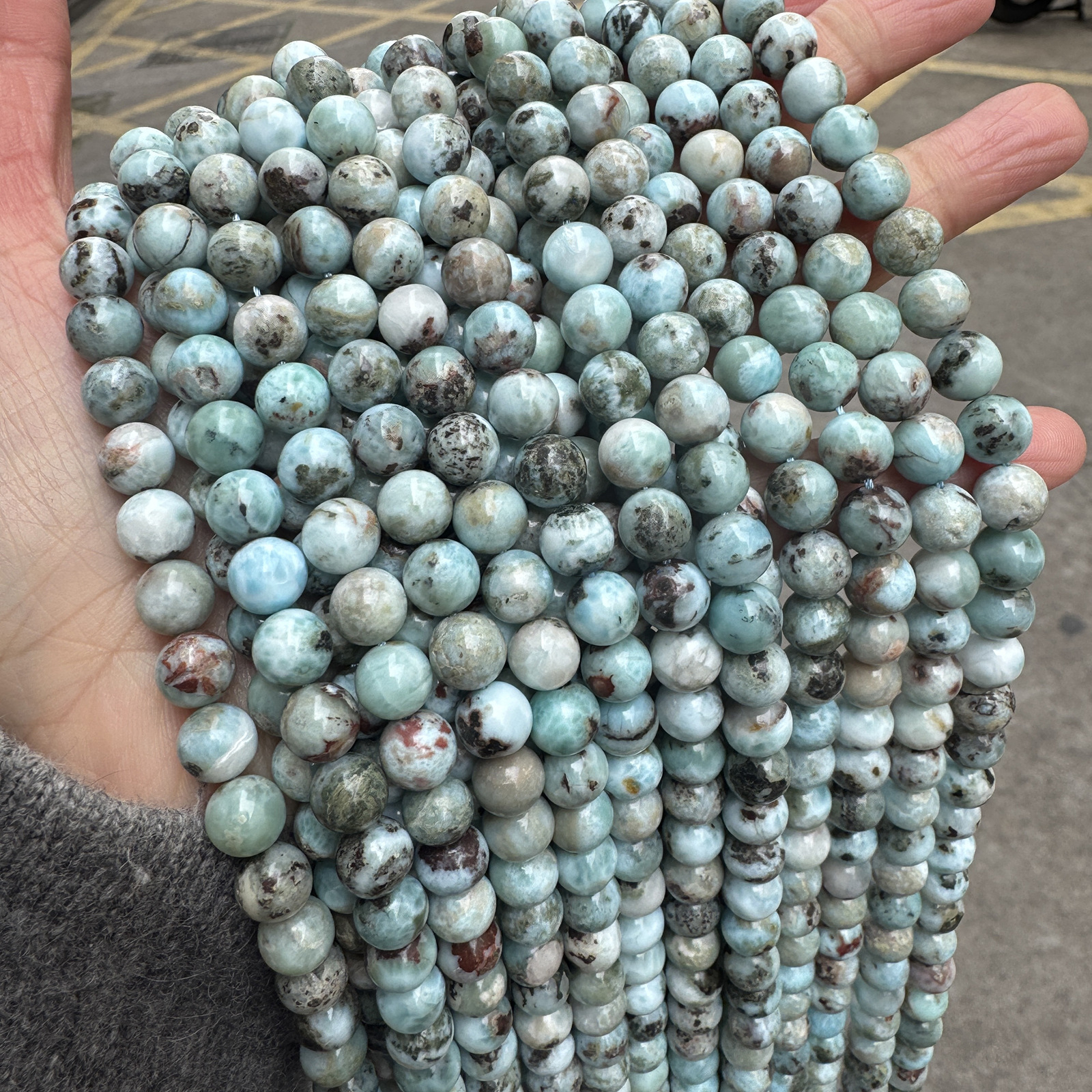10mm (about 37 pieces)