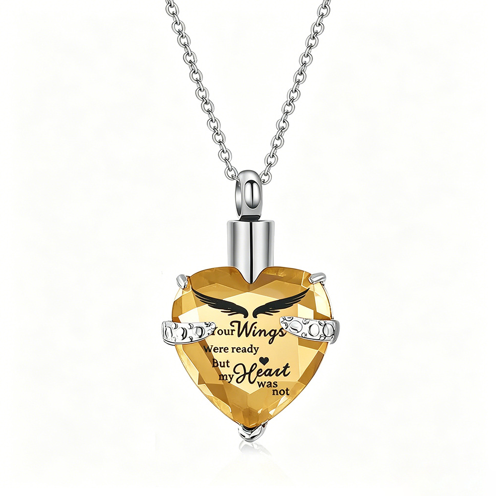 Gold heart stone pendant