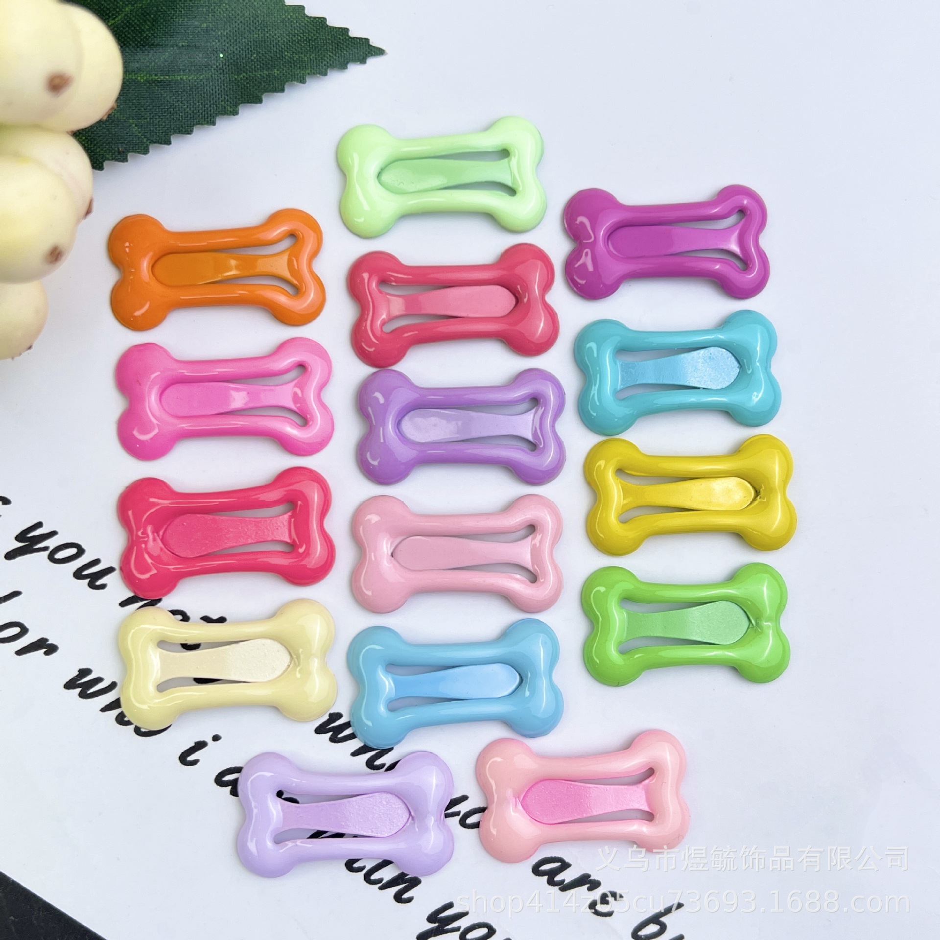 Glossy bone - mixed colors