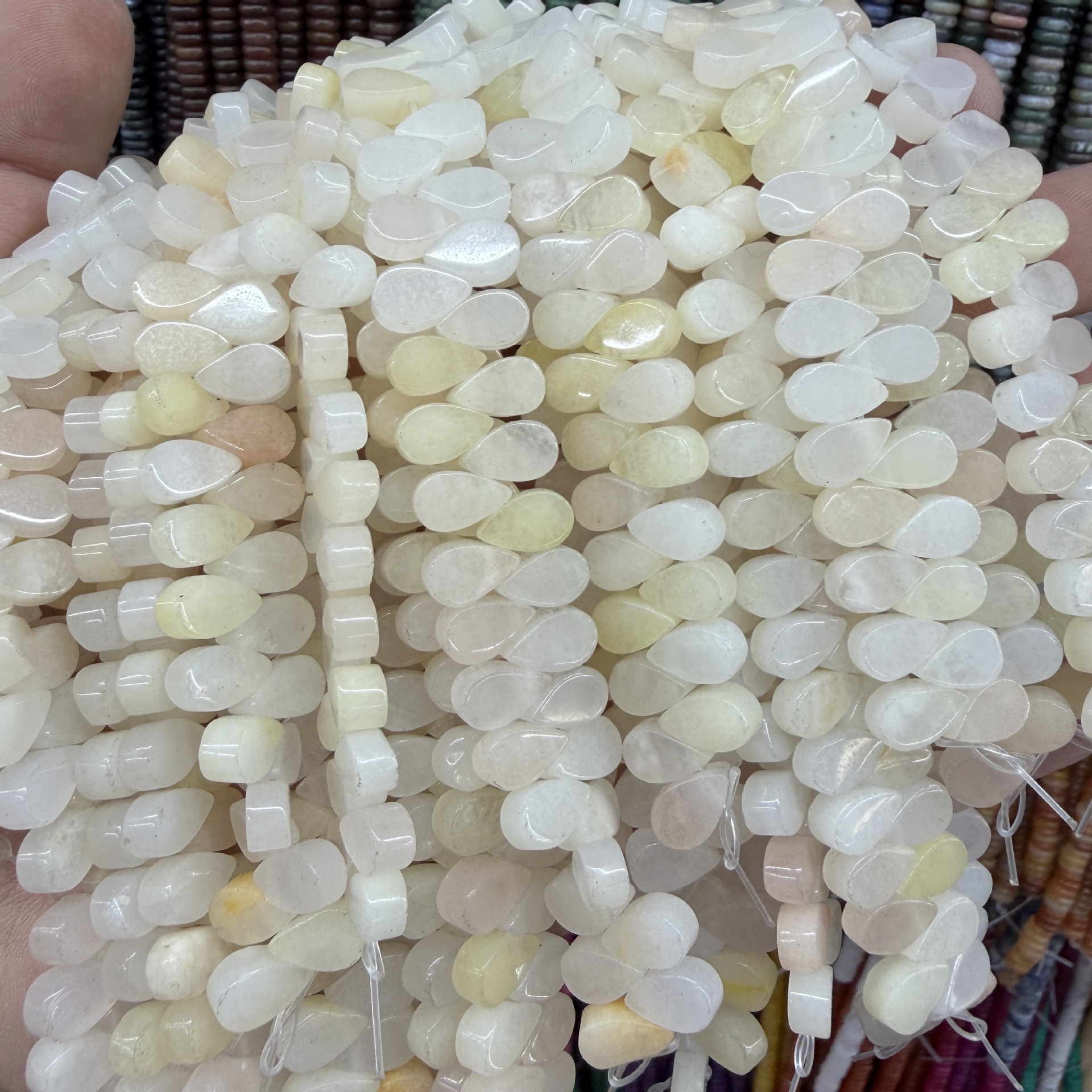 Light yellow jade