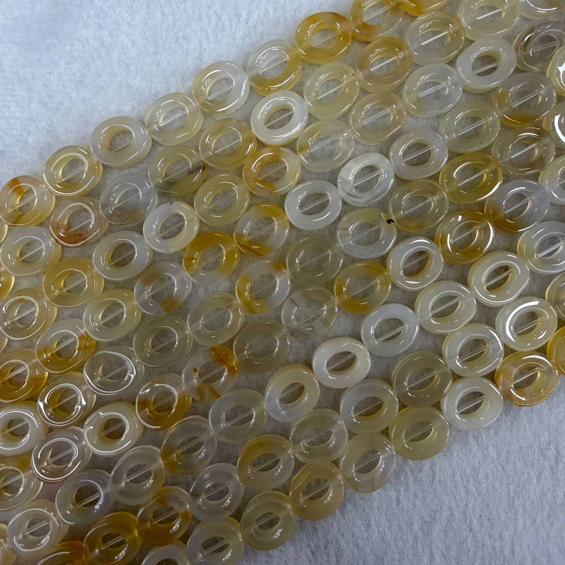 light yellow agate
