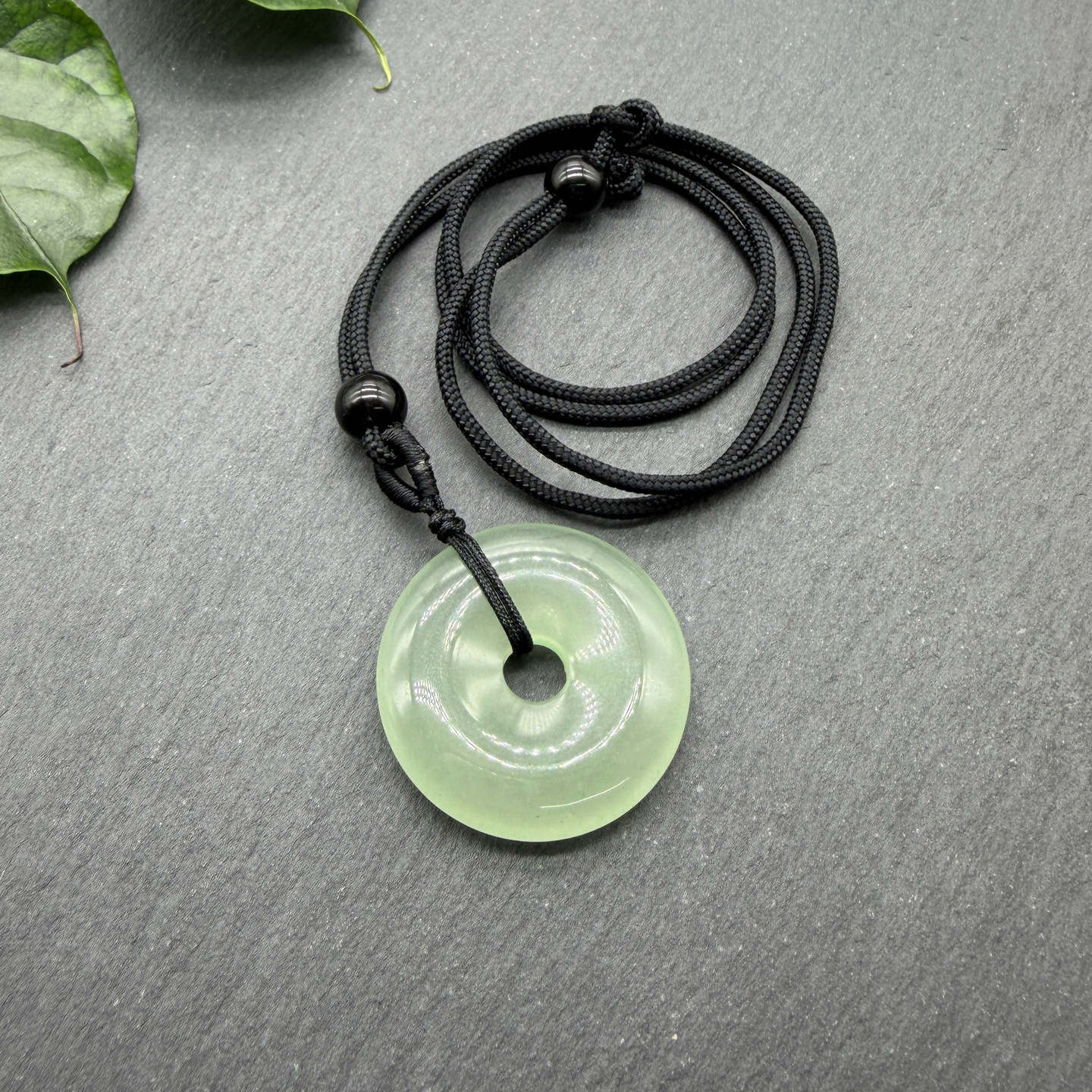 Green aventurine strand
