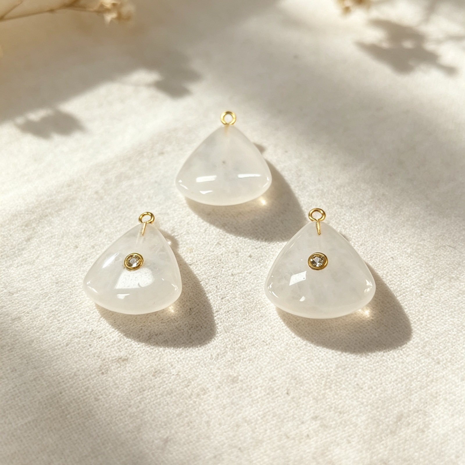 White crystal