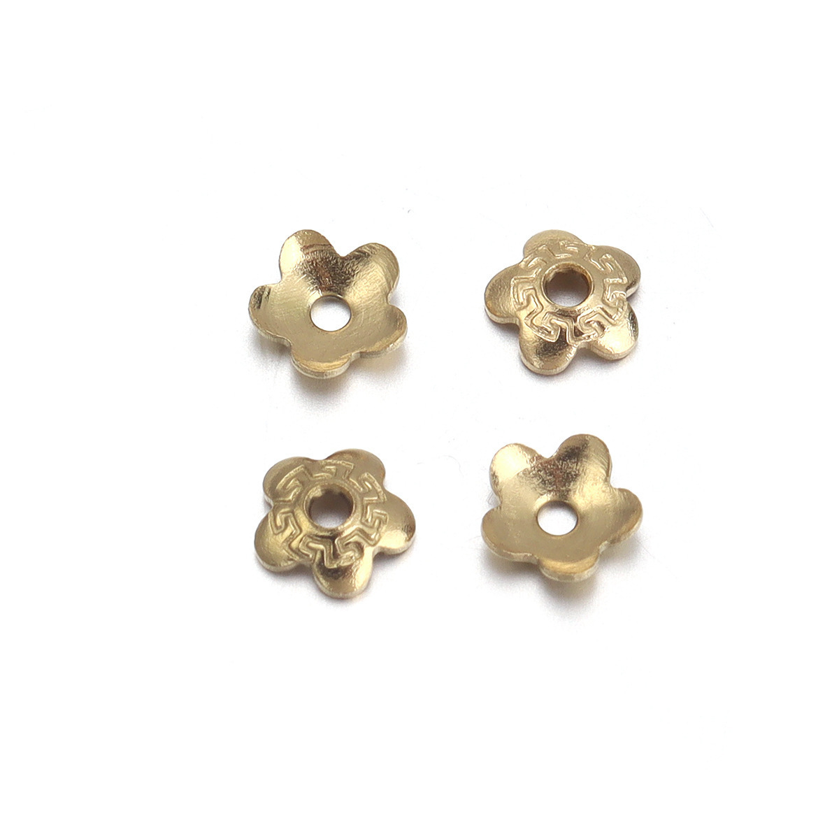 Pentagonal pattern in gold color, 5mm