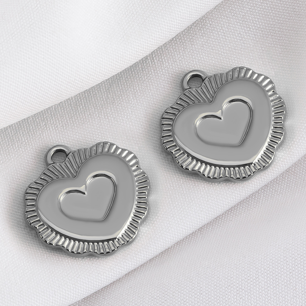 Steel color heart-18x19mm