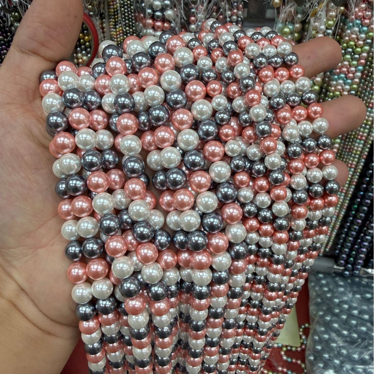 7A high-quality imitation Swarovski pearls (color 24)