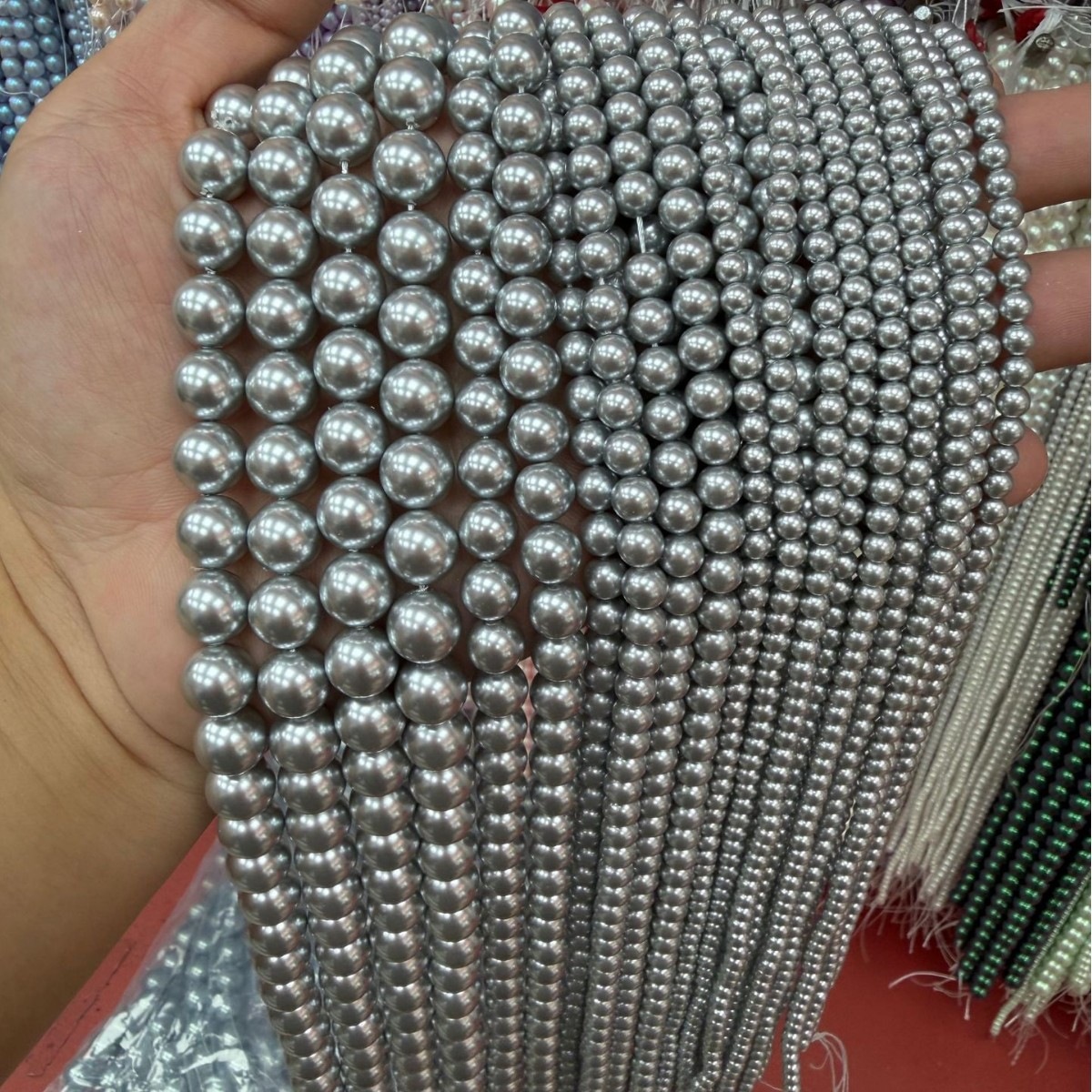 7A high-quality imitation Swarovski pearls (color 1)