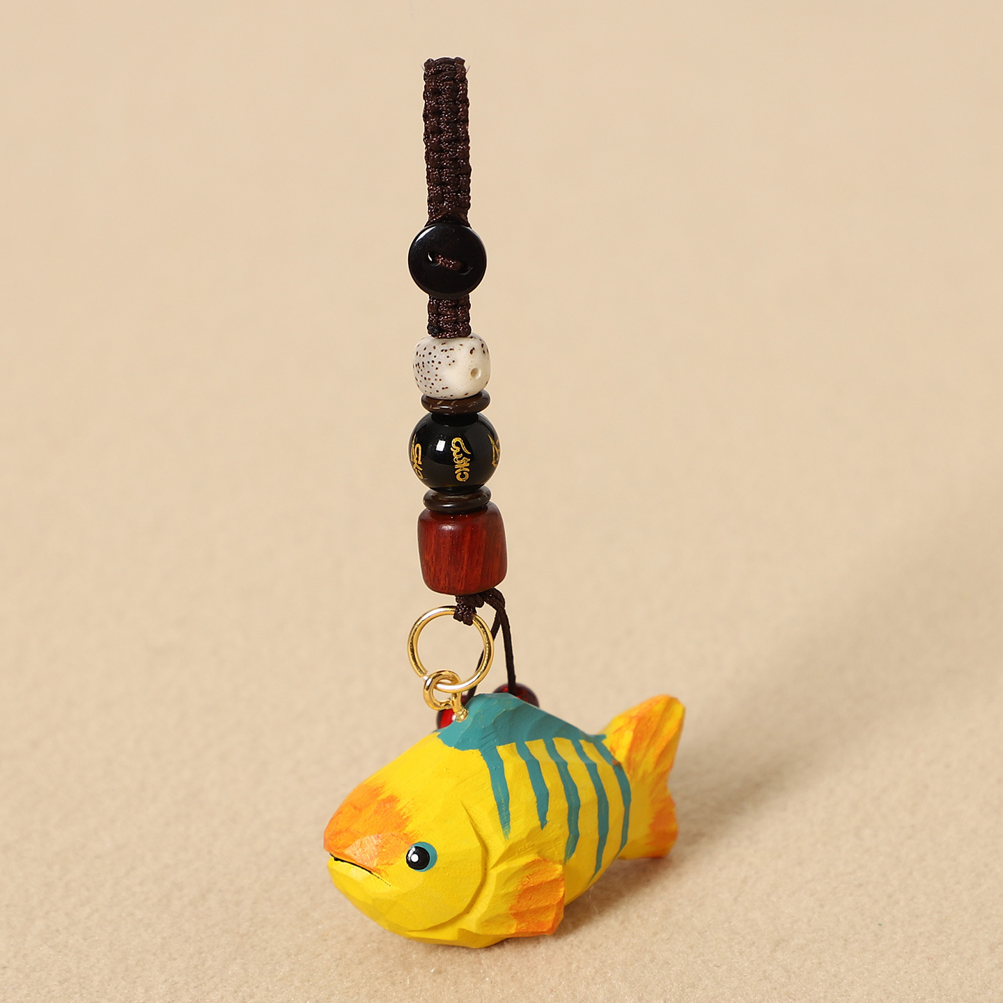 Wood carving tropical fish-six-character mantra