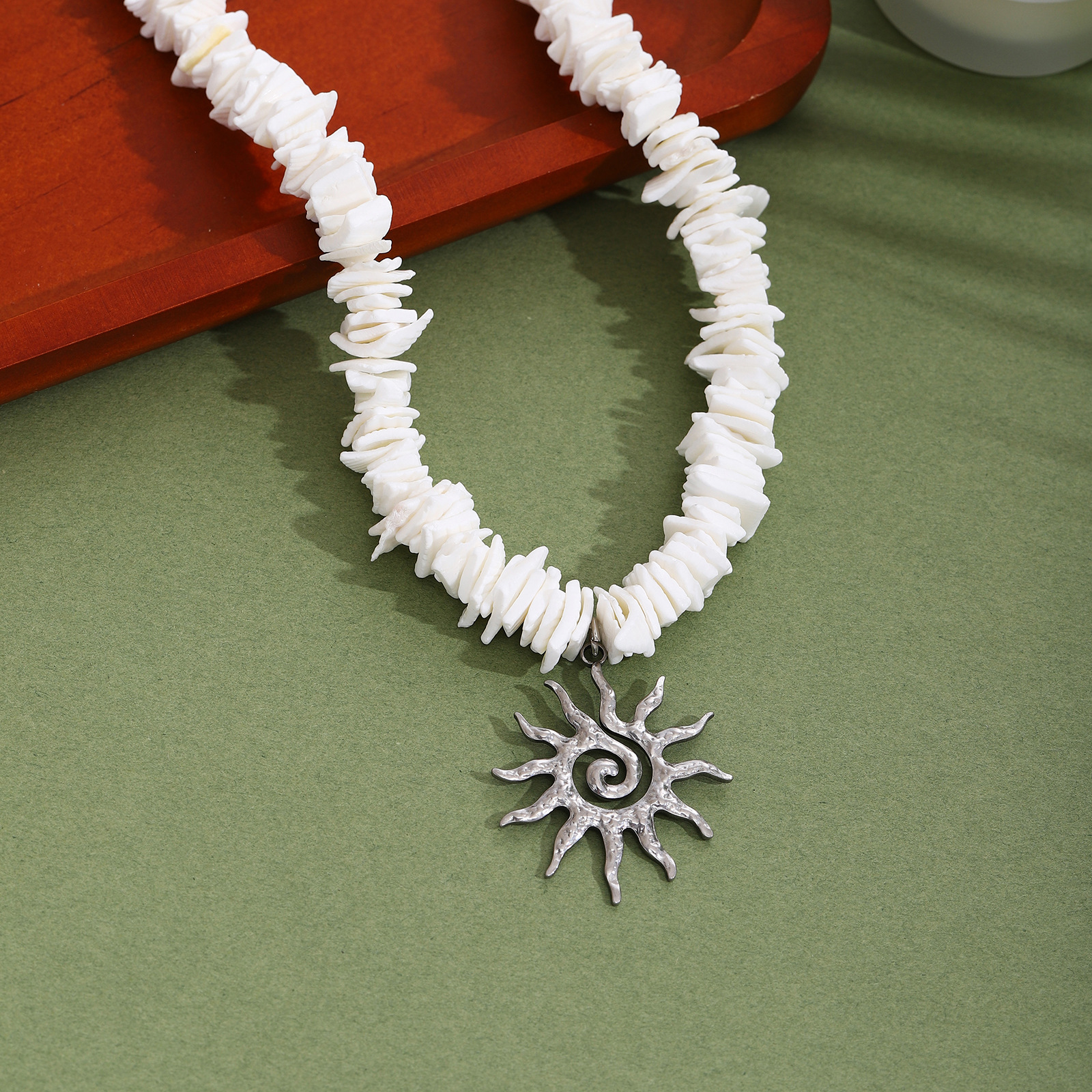1 piece sun irregular shell necklace