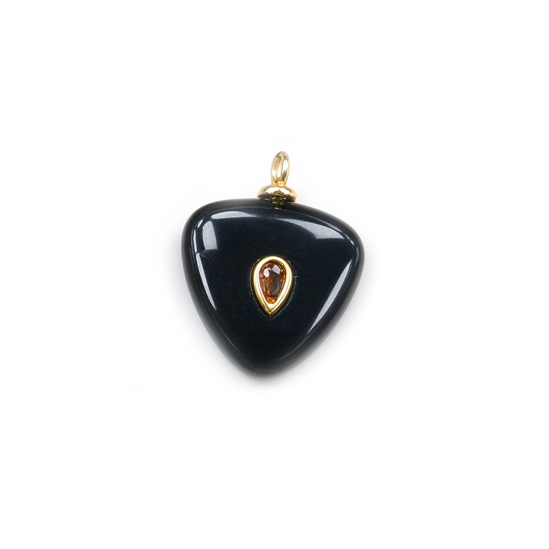Schwarzer Obsidian