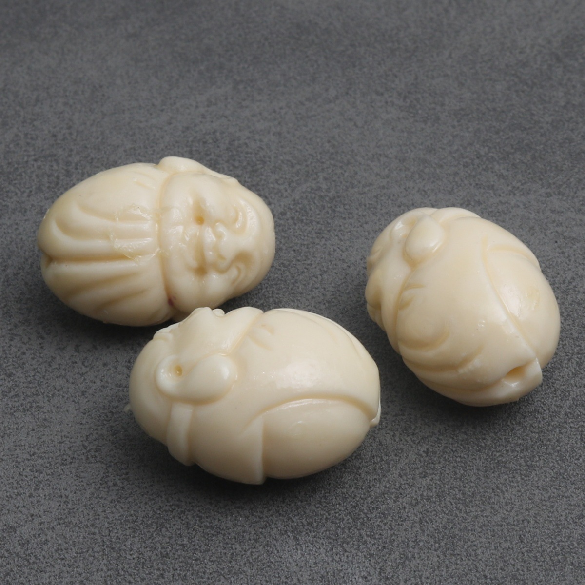 Egg buddha 12.3x17mm (10 pieces per pack)
