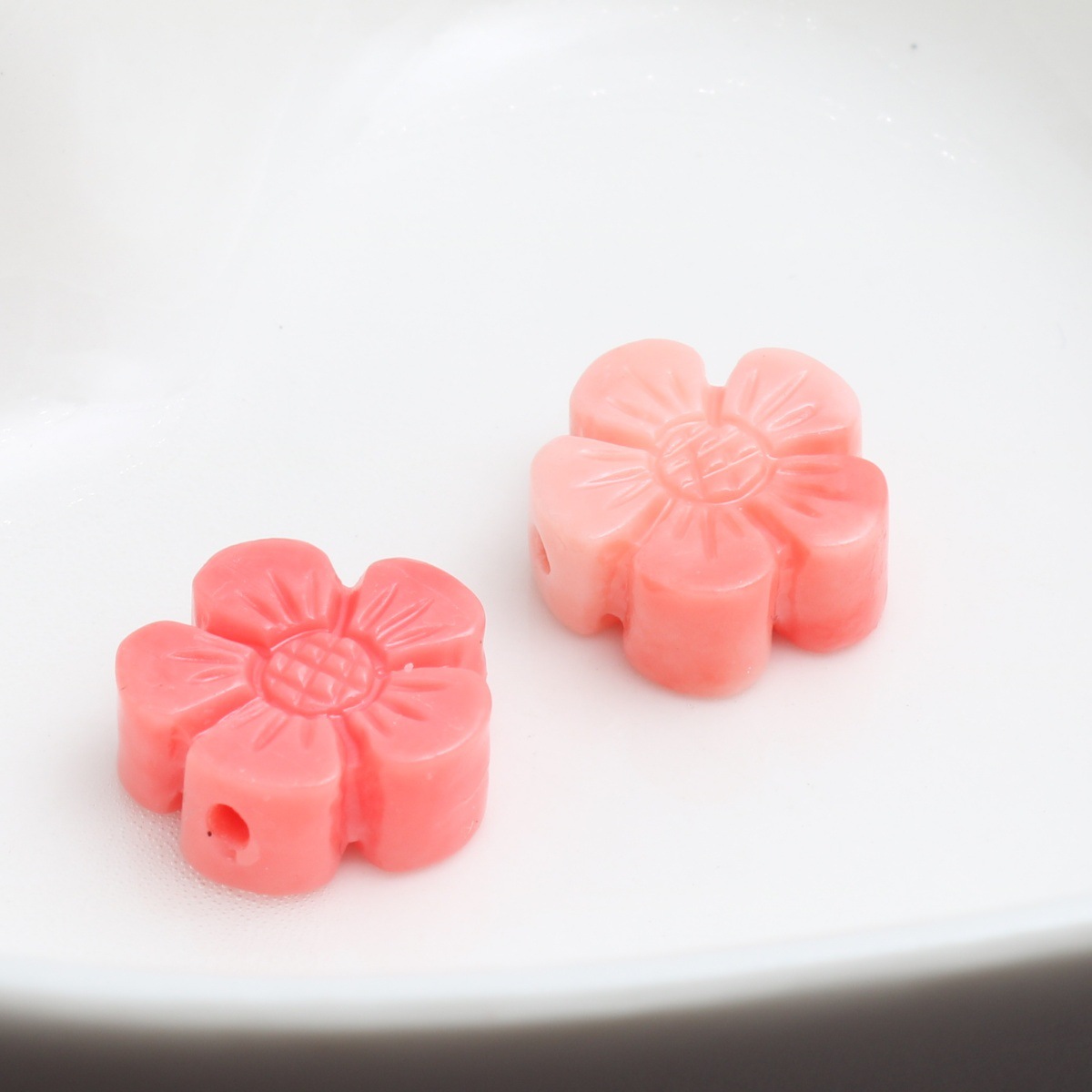 Watermelon red plum blossom 12mm