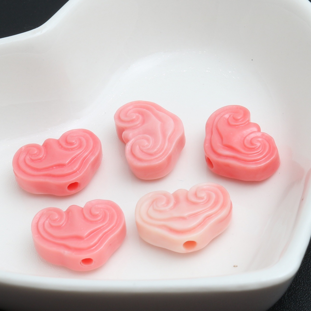 Watermelon red double-sided ruyi 11*15mm