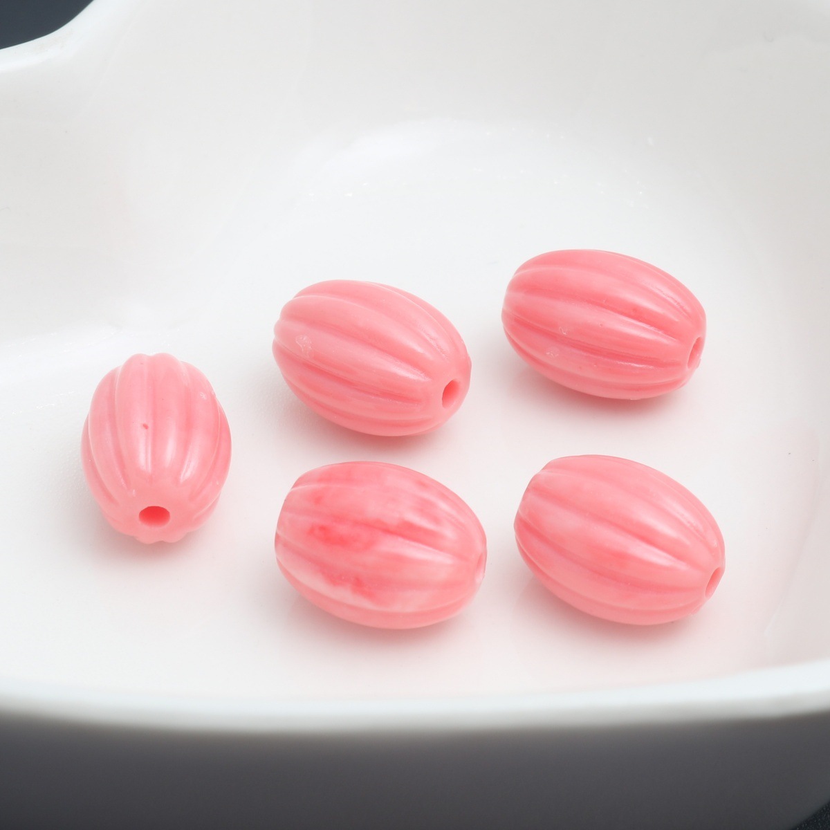 Watermelon red pumpkin 8*11mm