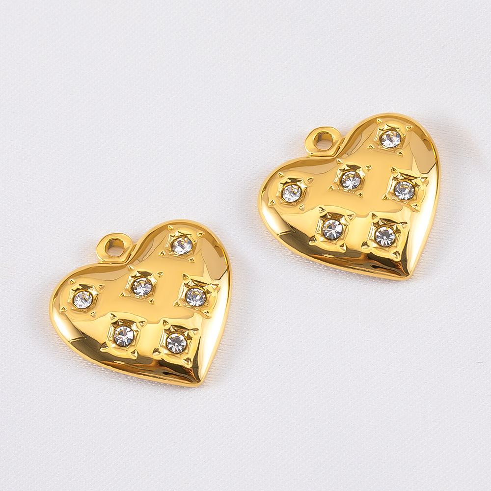 Love with diamonds-white-15x15mm