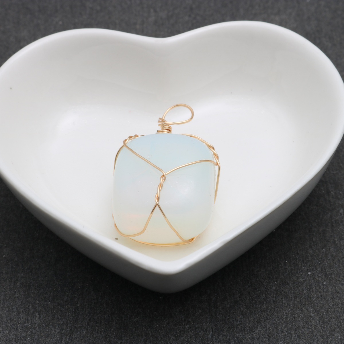Opal (synthetic)