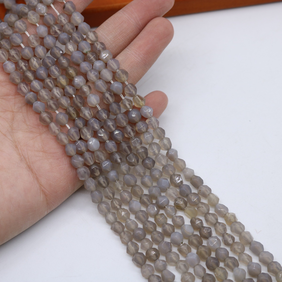 Gray agate