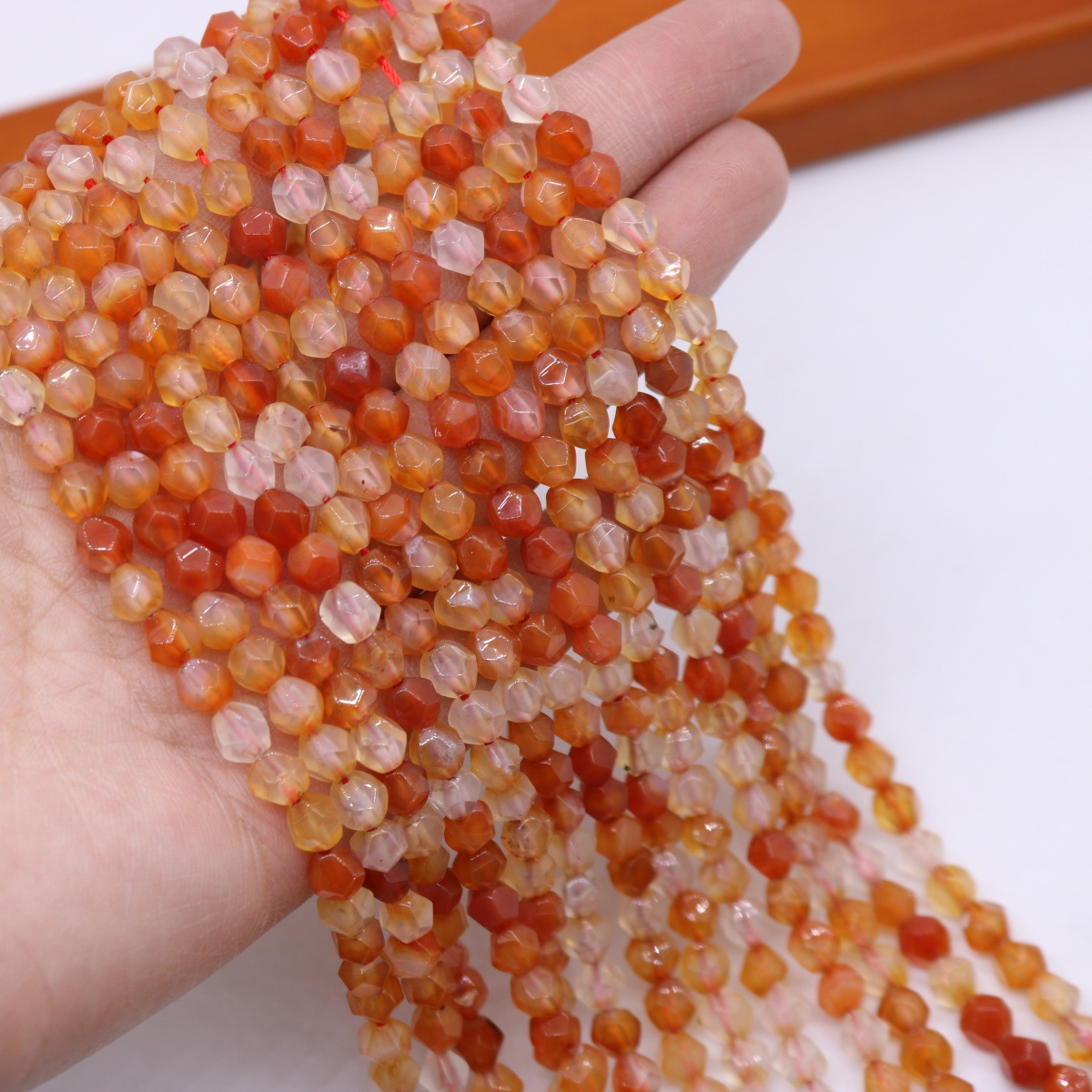 Red agate