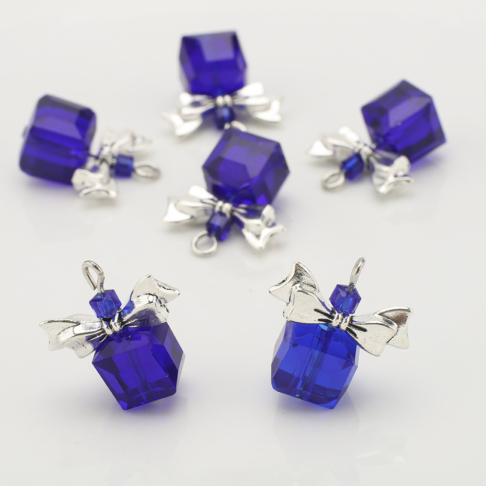 Silver bow dark blue