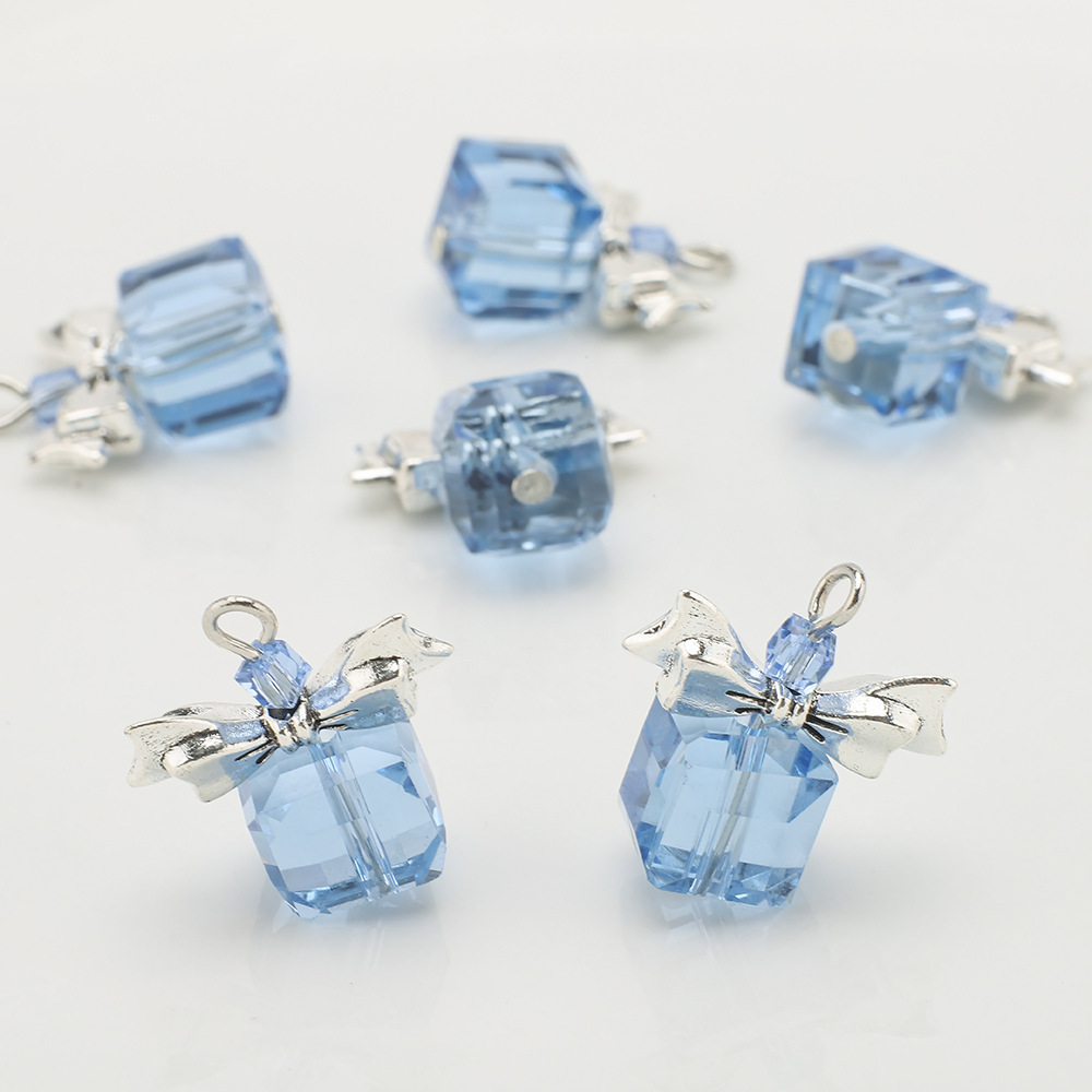 Silver bow light blue