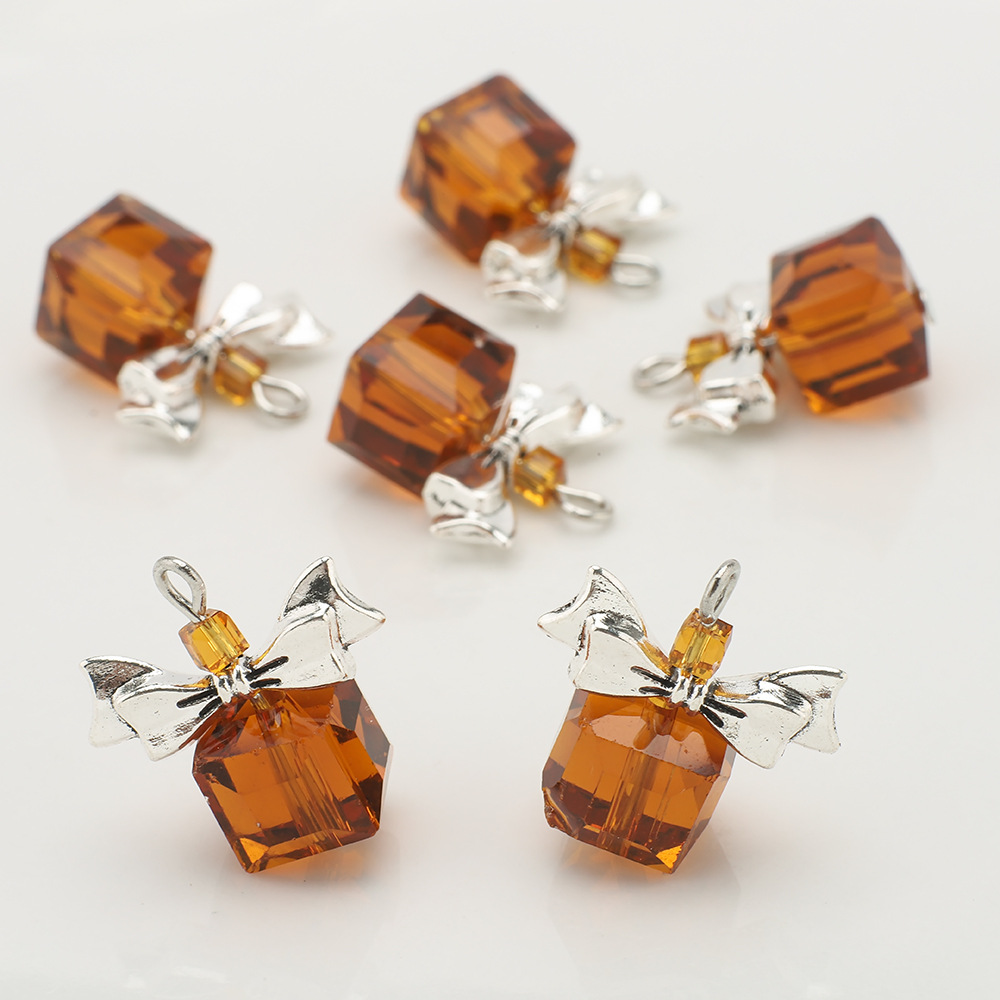 Silver bow dark amber